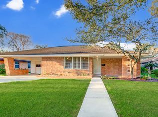 4126 McDermed Dr, Houston, TX 77025