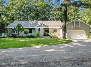 4824 W Bard Rd, Whitehall, MI 49461