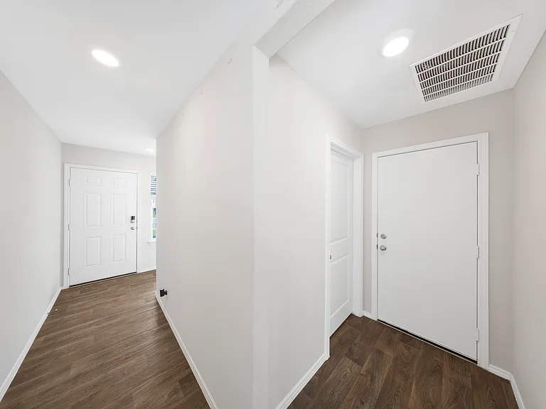 13059 Kalinoski St — Photo 4