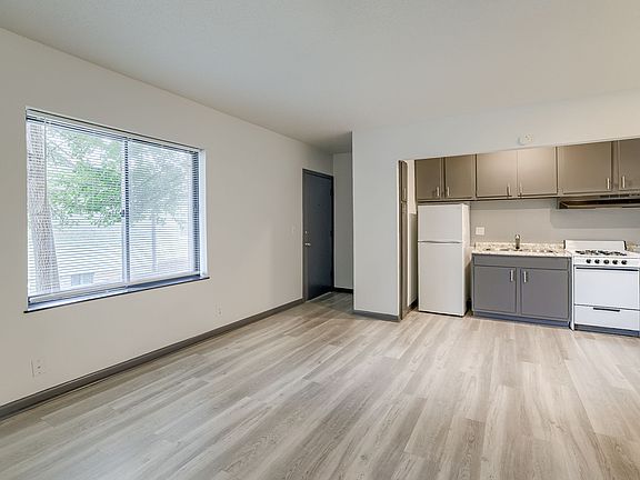 2nd image of 4513 Lafayette Ave #11392847