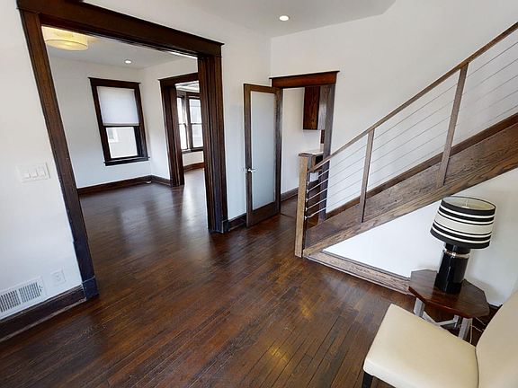 3rd image of 2704 Charlotte St #1