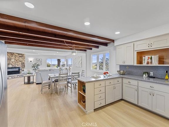 4th image of 5338 Waldo Pl