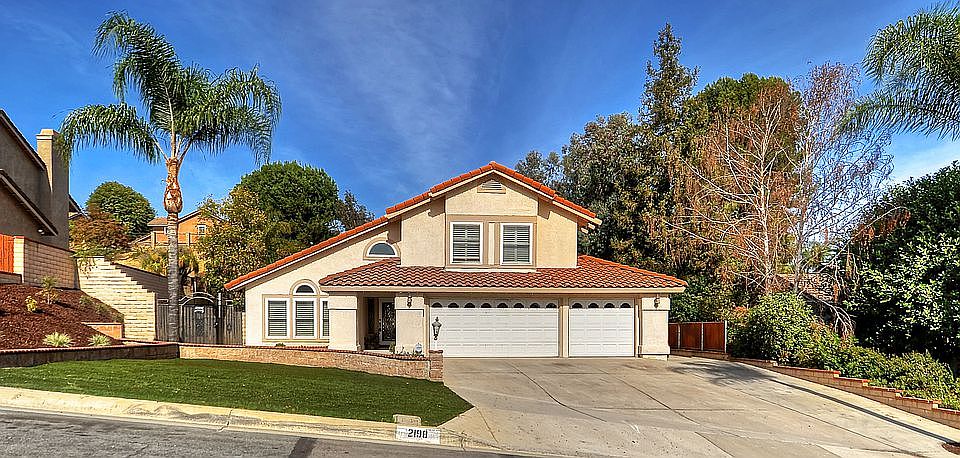 1st image of 2198 Woodhollow Ln
