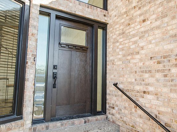 3rd image of 2805 Jomarie Ct