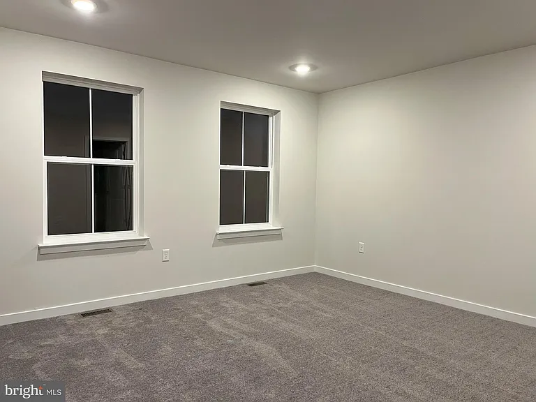 507 Titanium St — Photo 25