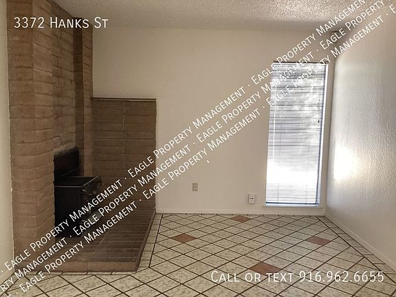 5th image of 3372 Hanks St