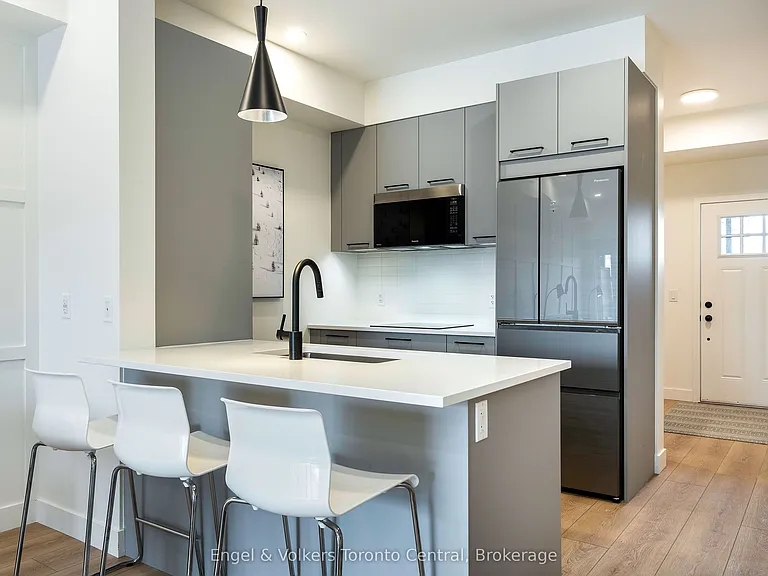 12 Beausoleil Ln #105 — Photo 8