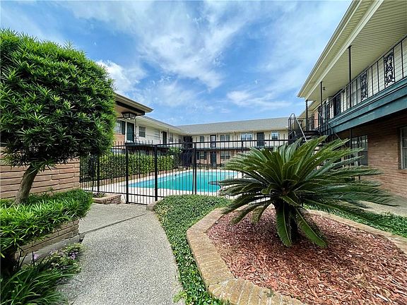 2nd image of 3030 Edenborn Ave APT 116