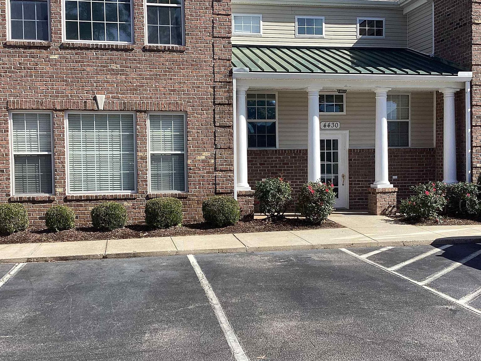 4430 Ladybanks Ln. #C1