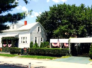 216 Mercer St, East Providence, RI 02914