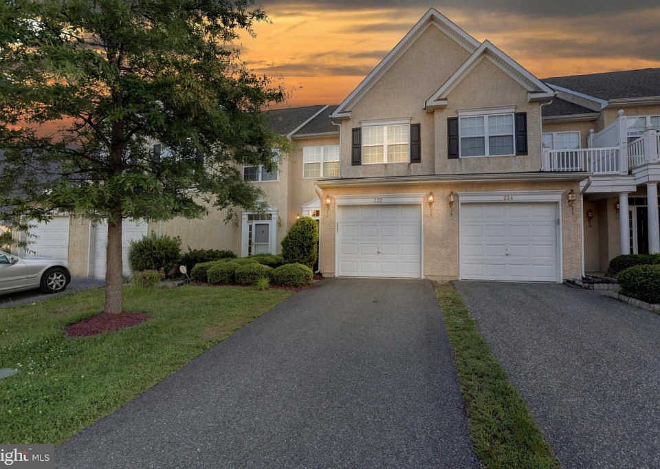 1st image of 222 Wilmore Dr
