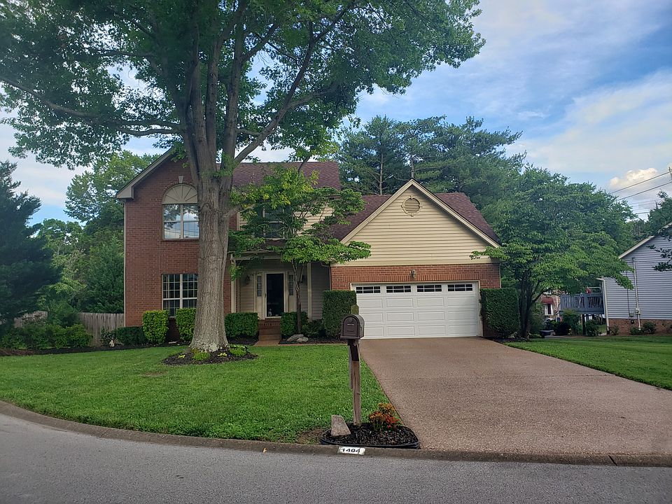 2nd image of 1404 Ravenna Ct N