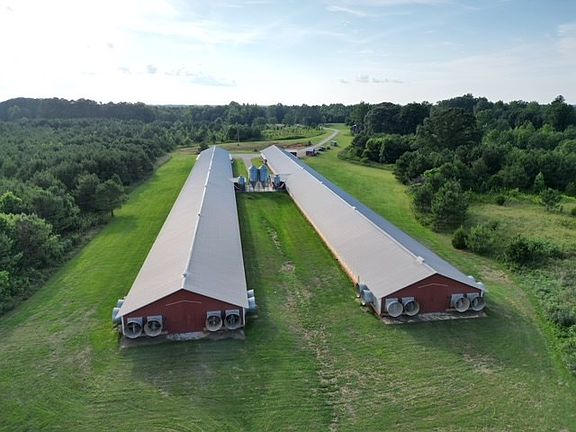 4th image of 170 Center Hill School Rd