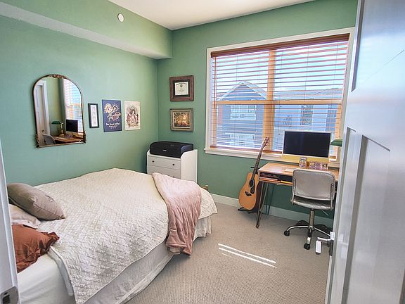 4th image of 210 S Cherrywood Dr #5-304