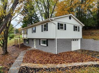 425 Seminole Rd, Bristol, VA 24201