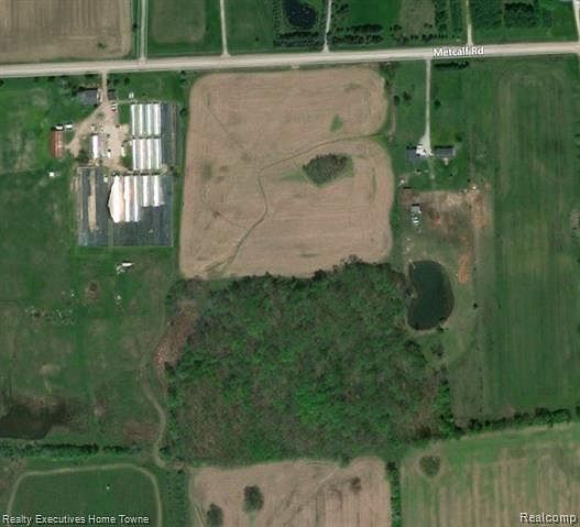 2nd image of 9644 Metcalf Rd