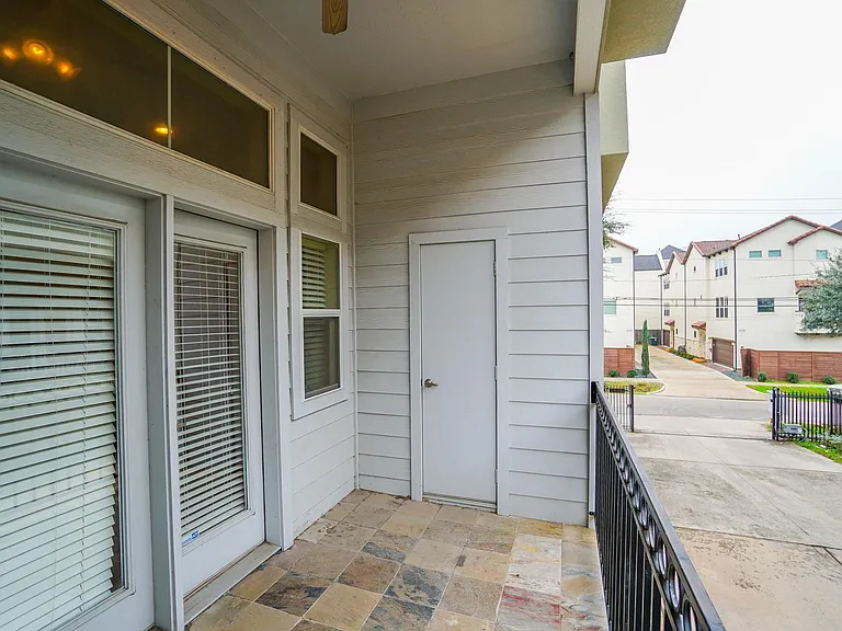5730 Kansas St #B — Photo 10