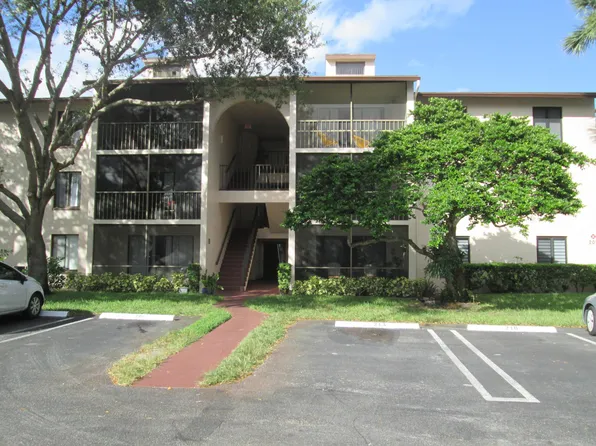 209 Foxtail Drive #G1, Greenacres, FL 33415