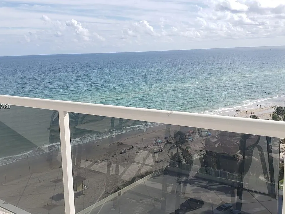 3725 S Ocean Dr #1208