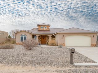 805 7th St NE, Rio Rancho, NM 87124