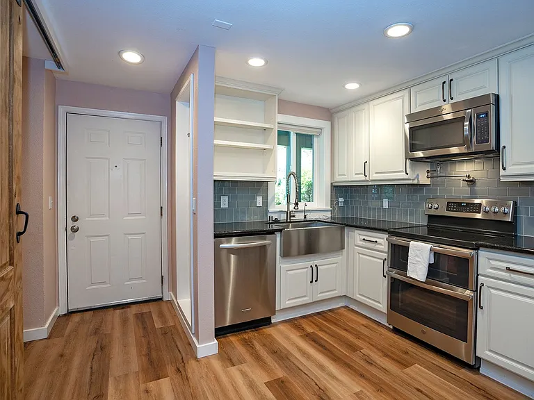 16019 Waynita Way NE #F208 — Photo 5