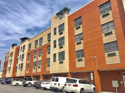 9252 Kennedy Blvd APT 301, North Bergen, NJ, 07047