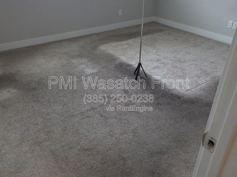5317 W Wedel Dr — Photo 10