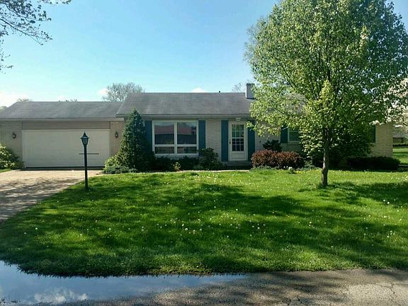 3rd image of 24488 Belmar Dr