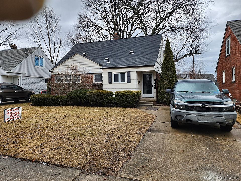 1st image of 20631 Lancaster St
