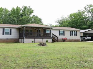 1184 Sherwood Rd, Clover, SC 29710