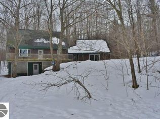 145 4th Rd, Kingsley, MI 49649