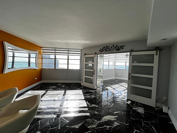 4th image of 905 Brickell Bay Dr APT 1528