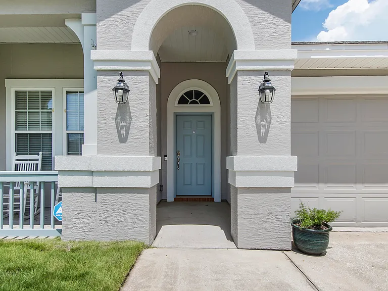 103 Amherst Way — Photo 2