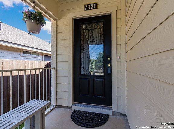 2nd image of 7930 Woodchase Dr