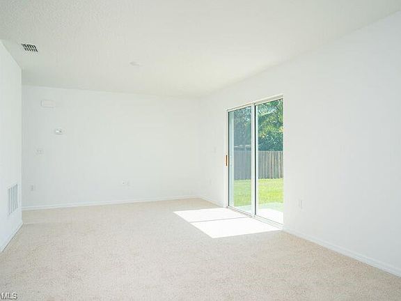 5th image of 3917 NW 46th Ter