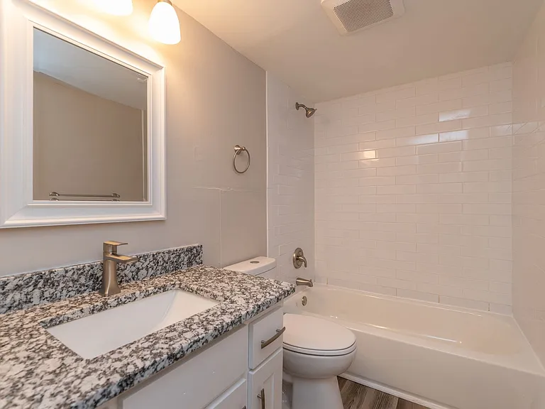 1602 Johns Rd #C — Photo 10