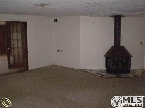 Fairgrounds Living Room.jpg