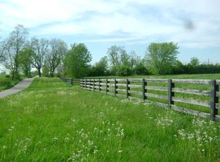 385 Bradford Ln, Harrodsburg, KY 40330