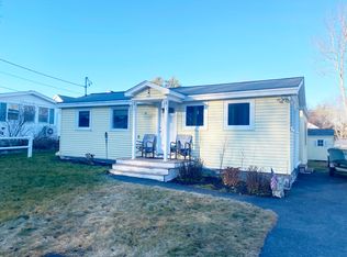 51 Rest View Ln, Wells, ME 04090