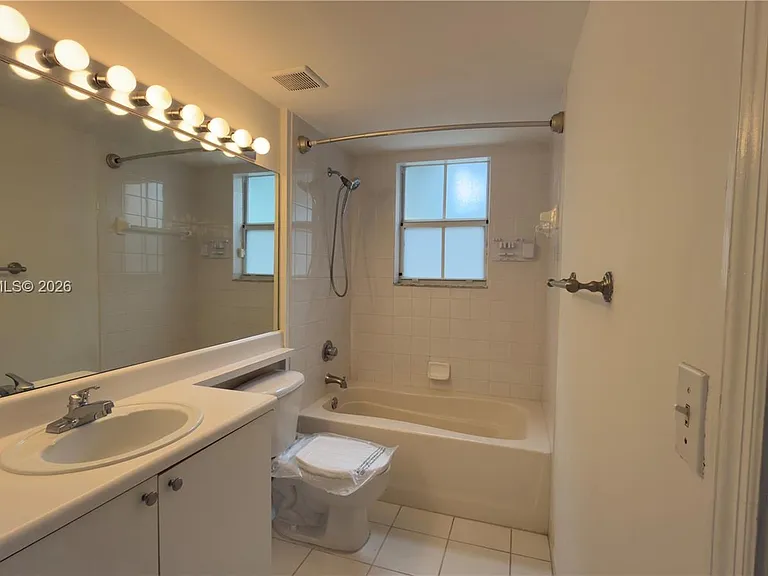 2440 E Preserve Way #102 — Photo 28