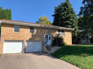 1121 49th Ave NE, Columbia Heights, MN 55421