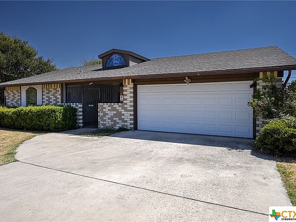 2nd image of 306 Daffodil Dr