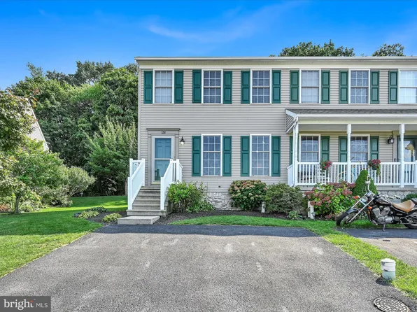 126 Acorn Ln, Mountville, PA 17554