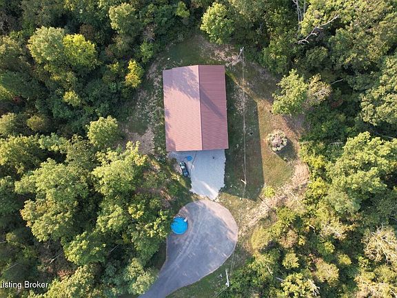 5th image of 1000 Wildwood Ct