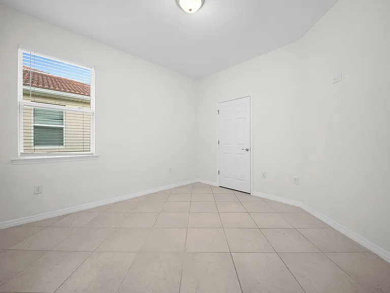 4177 Bloomfield St — Photo 12