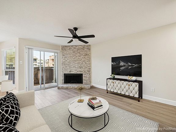 3rd image of 18800 Egret Bay Blvd APT 907