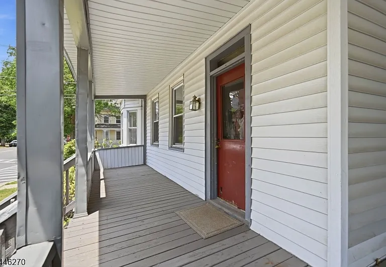 98 Maple Ave #A — Photo 3