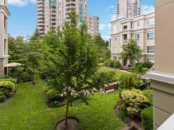 3098 Guildford Way #226, Coquitlam, BC V3B 7W8
