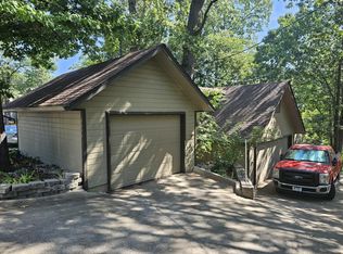 1314 Southpointe Rd, Eucha, OK 74342