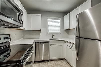 3rd image of 1109 S Davis Dr Unit 1127